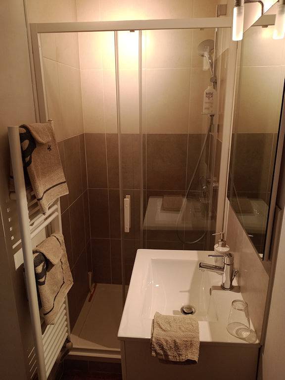 Chambre d’hôte pour 4 personnes, avec jardin dans le Calvados - 4