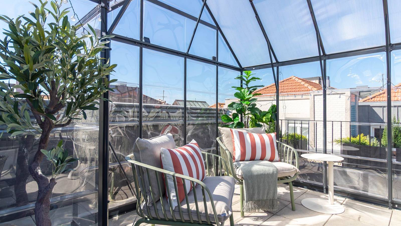 Geheel appartement, Vakantieappartement voor 4 personen met terras in Santo Ildefonso, Porto