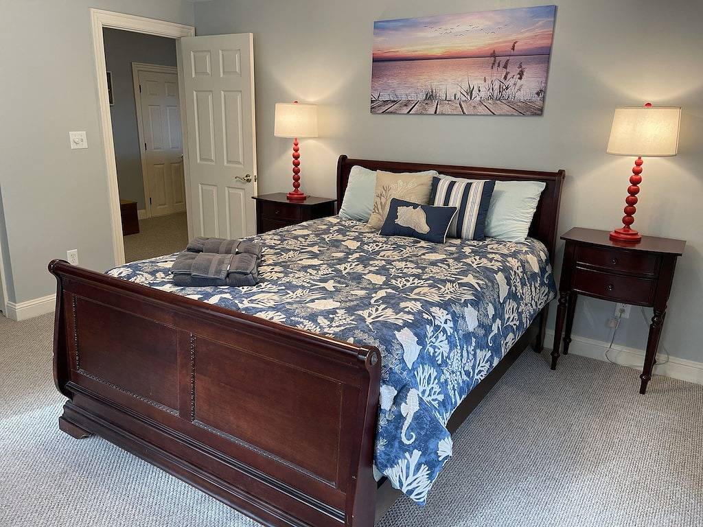 Amazing Listing Just Off the Main Lake, No Steps to the Doc! High-Speed Internet in Lake Gaston