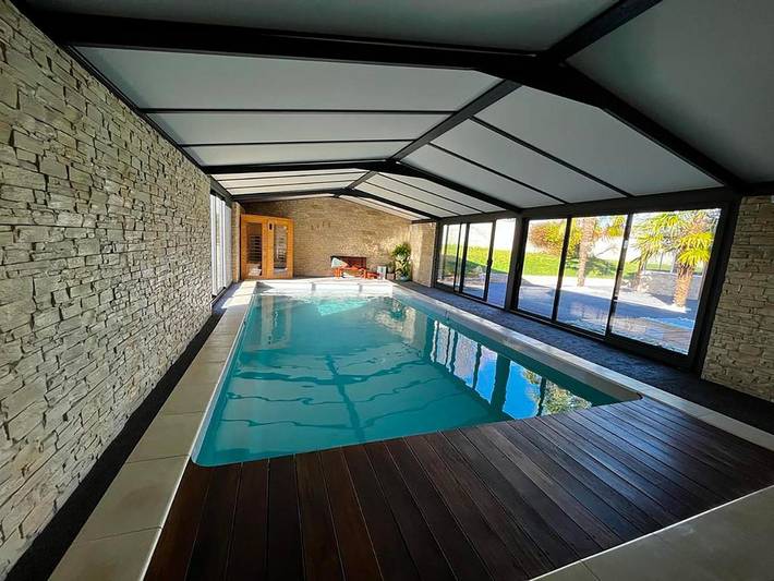 Chambre d’hôte pour 4 personnes, avec piscine et jardin ainsi que sauna et vue à Maizières