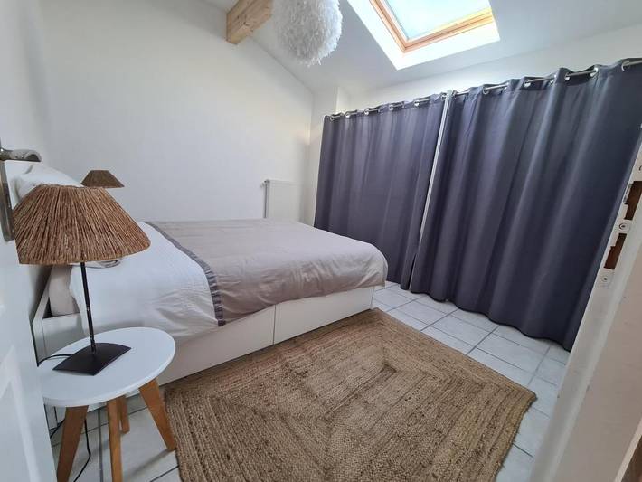 Location de vacances pour 6 personnes, avec jardin et vue à Jonage - 3