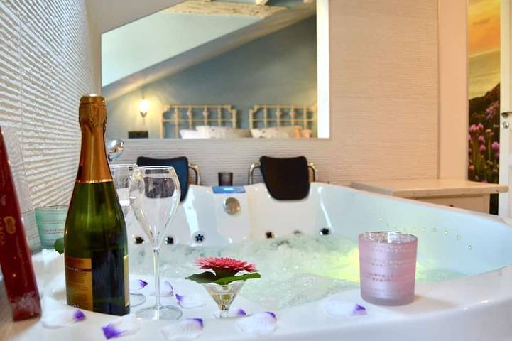 Ganze Wohnung, Suite-Whirlpool in Santillana del Mar, Kantabrische Küste