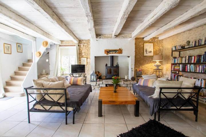 Location de vacances pour 10 personnes, avec terrasse à Champagnac-de-Belair - 2