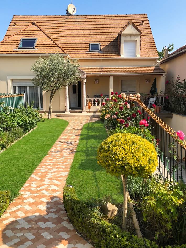 Gîte pour 4 personnes, avec Terrasse et Jardin dans Val-d'Oise