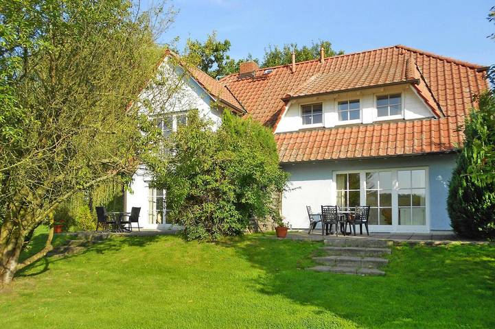 Ganze Wohnung, Ferienwohnung im Blauen Haus in Putbus in Putbus, Rügen