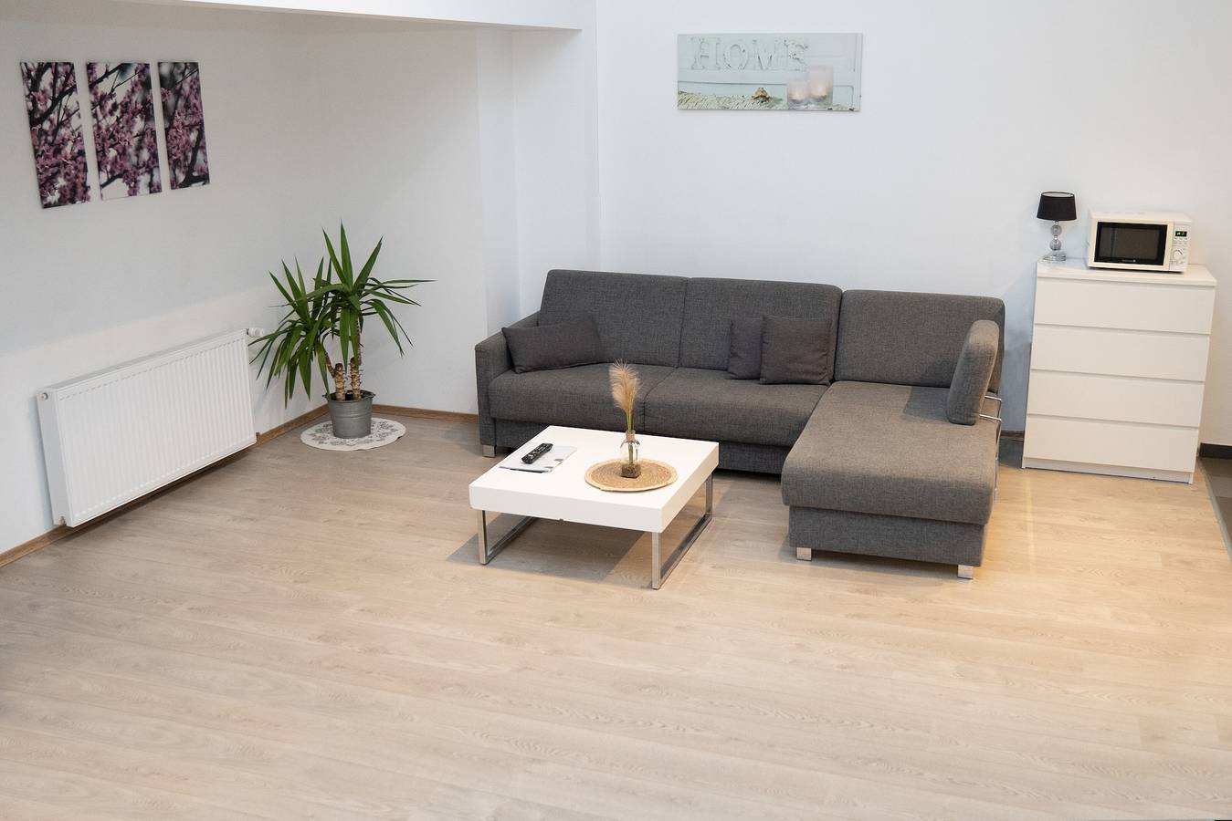 Ganze Wohnung, 'Villa Nordhang - Apartment 3' mit Bergblick, Terrasse und Wlan in Winterberg, Hochsauerlandkreis