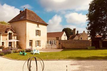 Gîte pour 6 personnes, avec terrasse et jardin dans Épaney