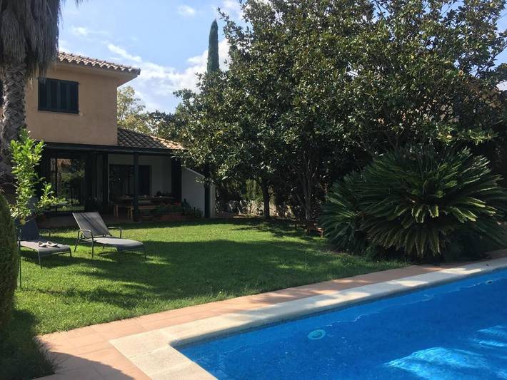 Casa rural para 6 personas, con Balcón y Terraza además de Piscina y Vistas en Cistella - 4