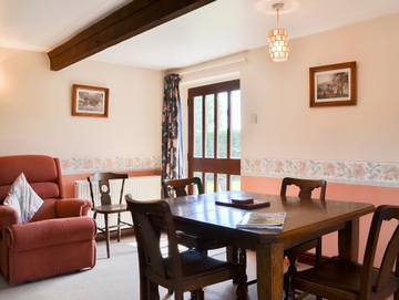 Holiday Rental for 4 People in Herefordshire, West Midlands, Photo 3