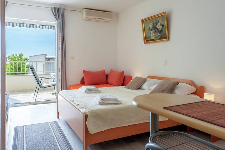 Studio für 2 Personen, mit Meerblick und Balkon/Terrasse sowie Ausblick in Baska Voda - 4