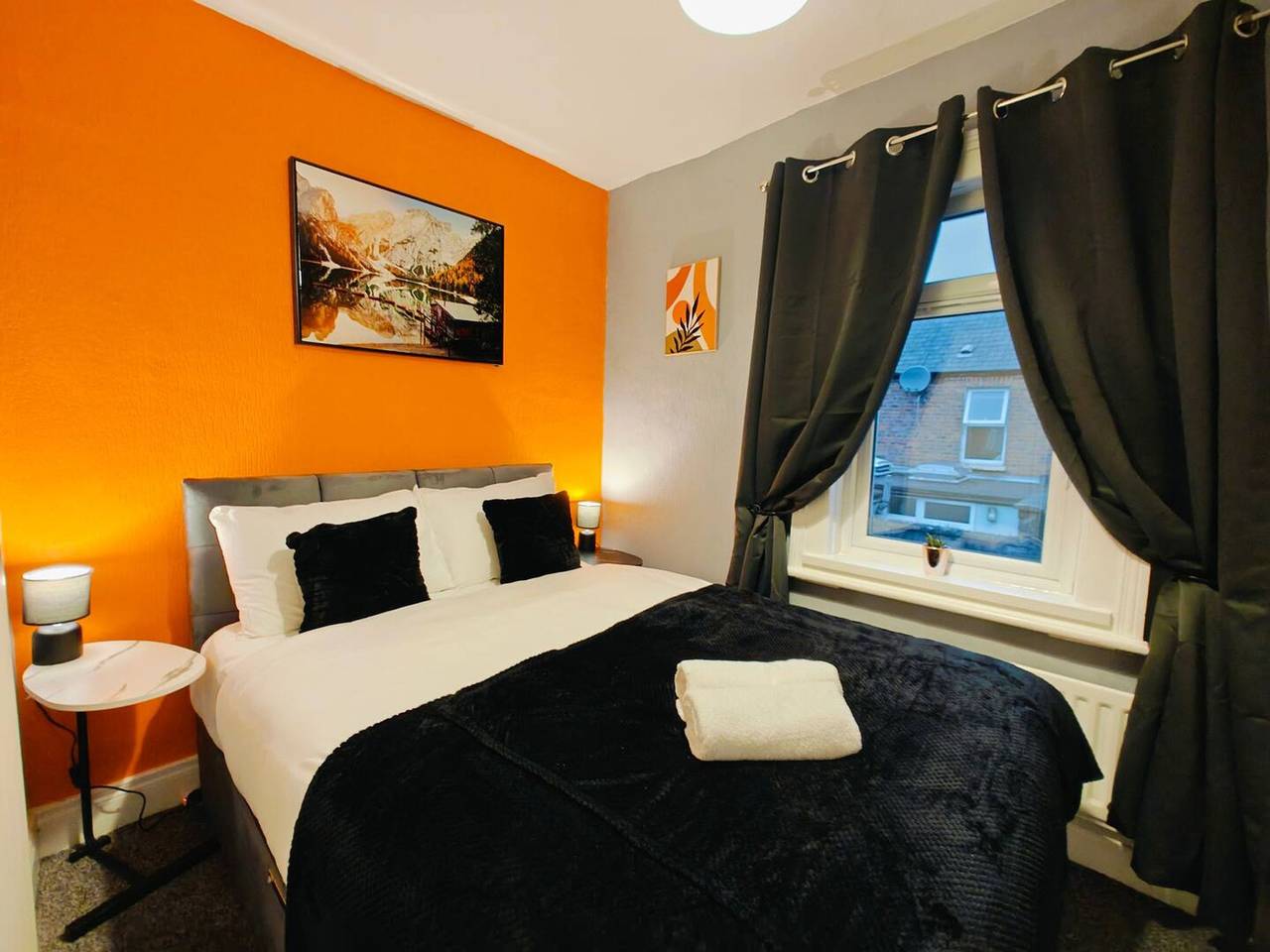 2Br Fortuna Meadow in Belfast in Belfast, County Antrim