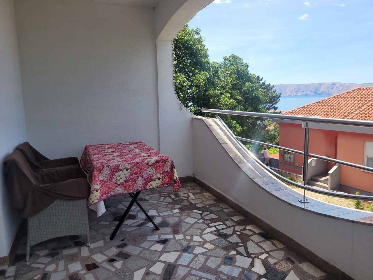 Ganzes Studio, Studio mit Balkon und Blick aufs Meer  in Klenovica, Primorje-Gorski Kotar