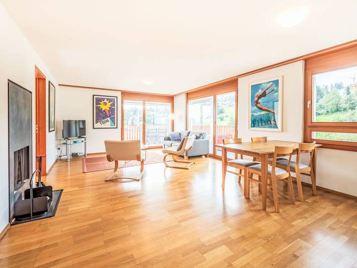 Ferienwohnung für 4 Personen, mit Balkon in Flims