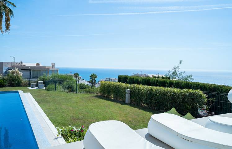 Casa rural para 10 personas, con jardín y jacuzzi en Benalmádena - 2