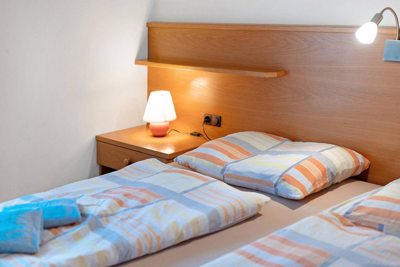 Ganzes Studio, Einzimmerapartment "Heiserhof - Holunder" mit Bergblick, Balkon & Wi-Fi in Mittertal (Ratschings), Ratschings