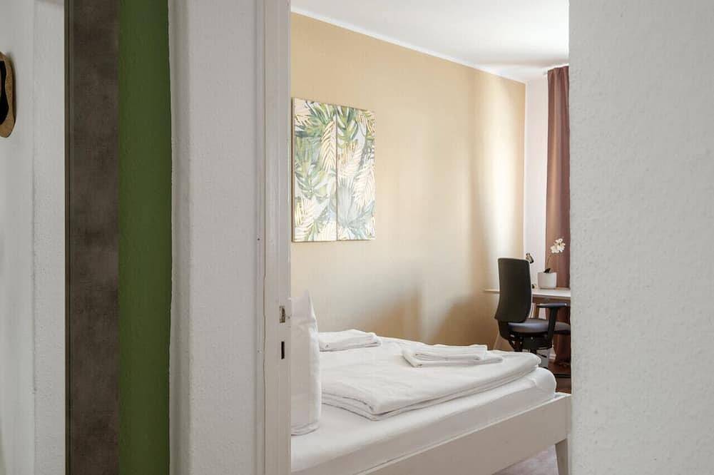 Ganze Wohnung, Cozy apartment near Ku'damm in Charlottenburg Berlin, Berlin