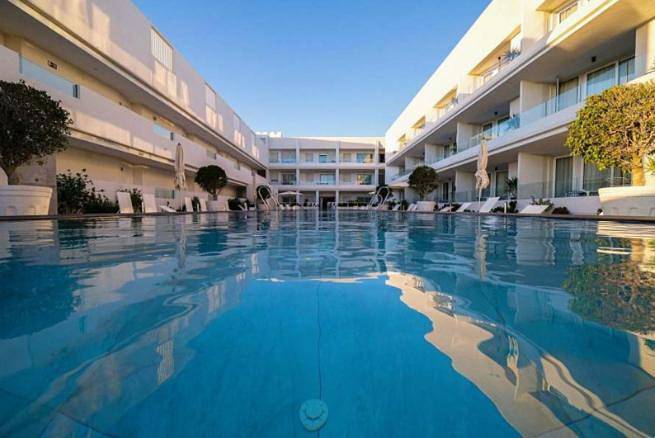 Ferienwohnung für 2 Personen, mit Balkon und Pool sowie Ausblick in Zahara de los Atunes - 2