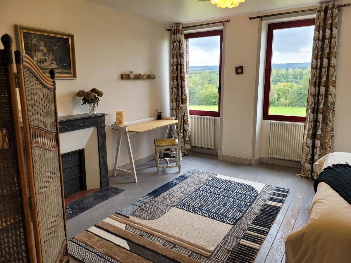Superior Double Room in Notre-Dame-de-Bonne-Nouvelle, Région de Caen
