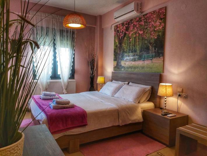 Gîte pour 4 personnes, avec vue et jardin, adapté aux familles dans Kalambáka