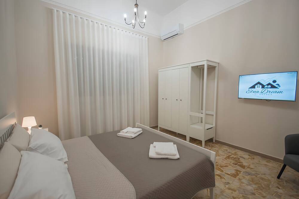 Apartamento entero, Etna Sogno di Andrea: Your Holiday Home on Etna. Follow us on social media! in Zafferana Etnea, Etna