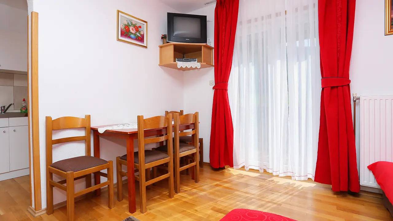 Appartement de vacances entier, Ferienwohnung für 4 Personen (26 m²) in Vranovača in Rudanovac, Lacs de Plitvice