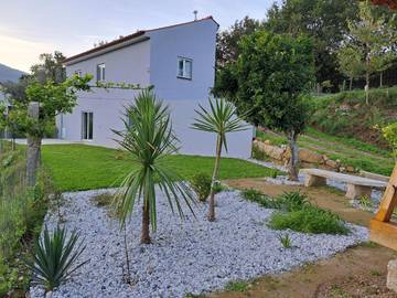 Gîte pour 6 personnes, avec jardin et vue dans Facha