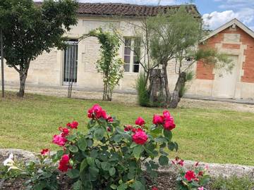 Gîte pour 4 personnes, avec vue et jardin, animaux acceptés à Mesnac