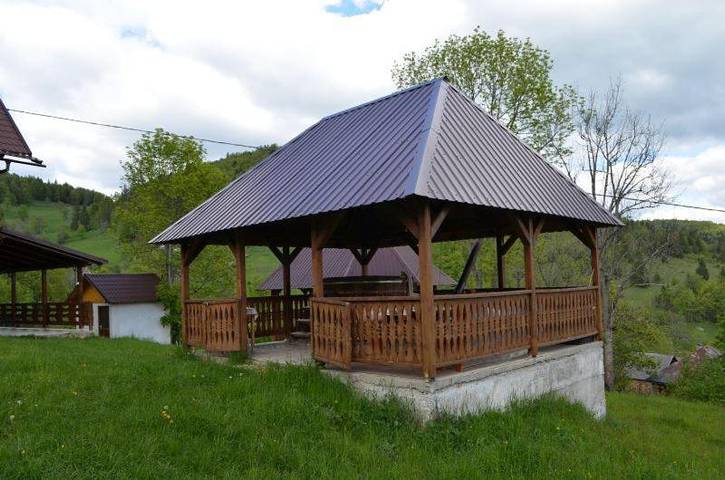 Gîte pour 2 personnes, avec jardin ainsi que vue et terrasse à Alba (Romania) - 3
