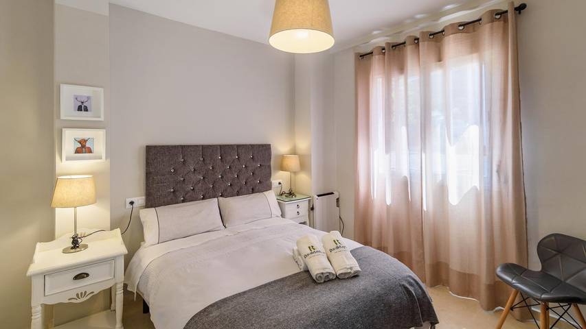 Casa rural para 8 personas, con balcón/terraza y piscina en El Bosque - 4