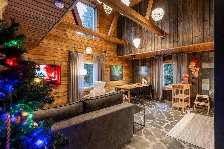 Casa de vacaciones para 6 personas, con sauna además de jardín y vistas, Familias con niños en Rovaniemi