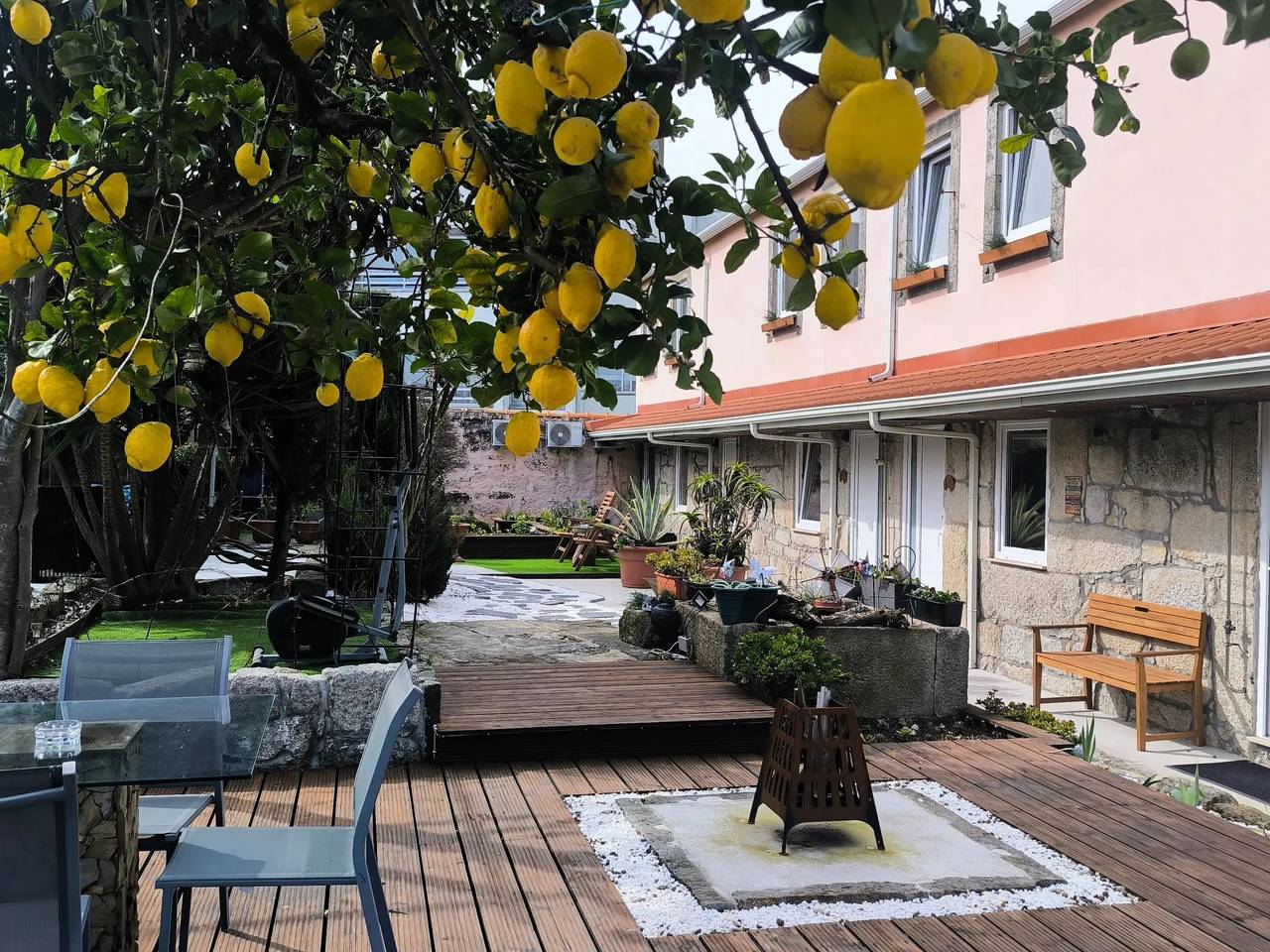 Maison 3 Personnes in Santo Ildefonso, Porto
