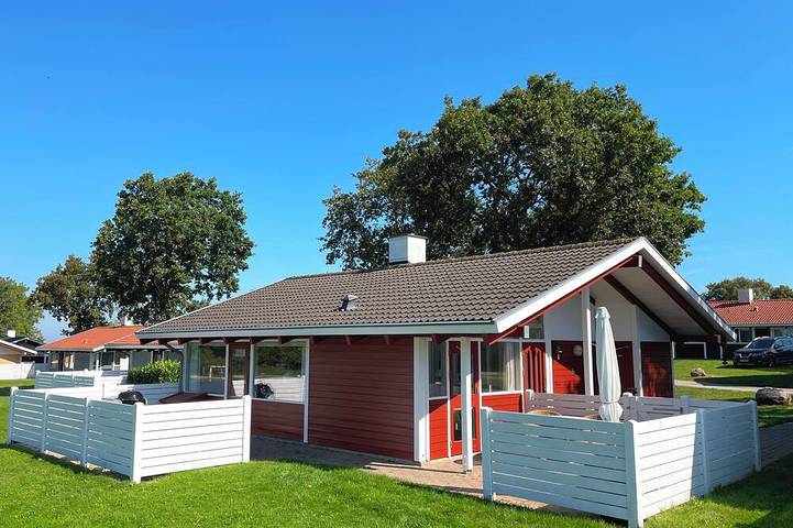 Cottage for 5 people, with pets in Denmark