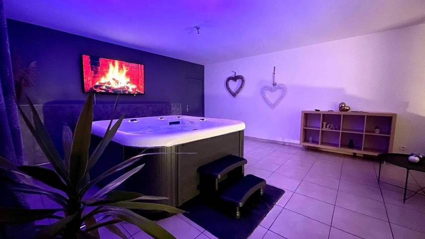 Location de vacances pour 2 personnes, avec Jacuzzi et Terrasse dans Hébuterne