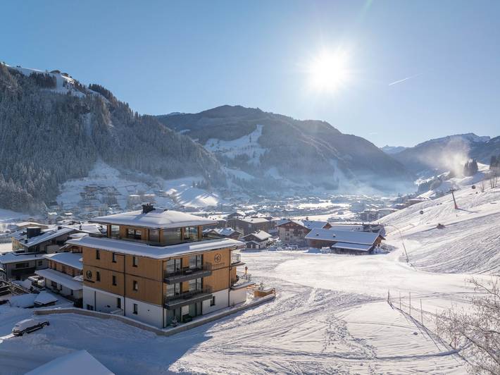 Hel lejlighed, Holiday Apartment 'Mountain Suite No°204' with Mountain View, Balcony and Wi-Fi in Hohe Tauern, Großarl