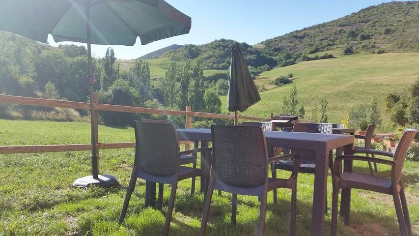 Apartamento de vacaciones para 5 personas, con jardín y vistas en Valle de Benasque - 3