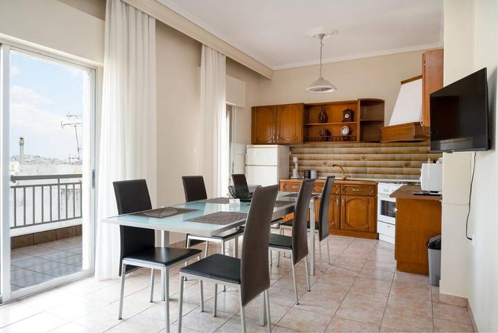 Gîte pour 8 personnes, avec Balcon ainsi que Terrasse et Vue à Kavala - 4