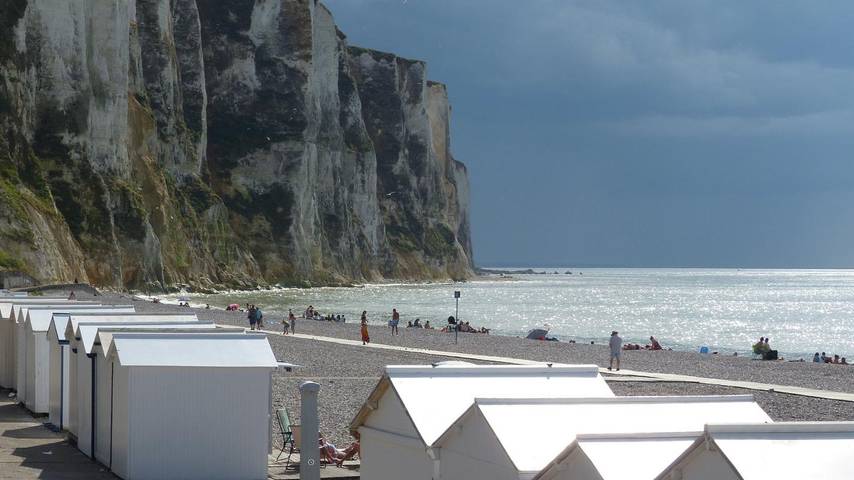 Gîte pour 2 personnes, avec terrasse et jardin dans Plage Du Mesnil Val Criel Sur Mer - 2