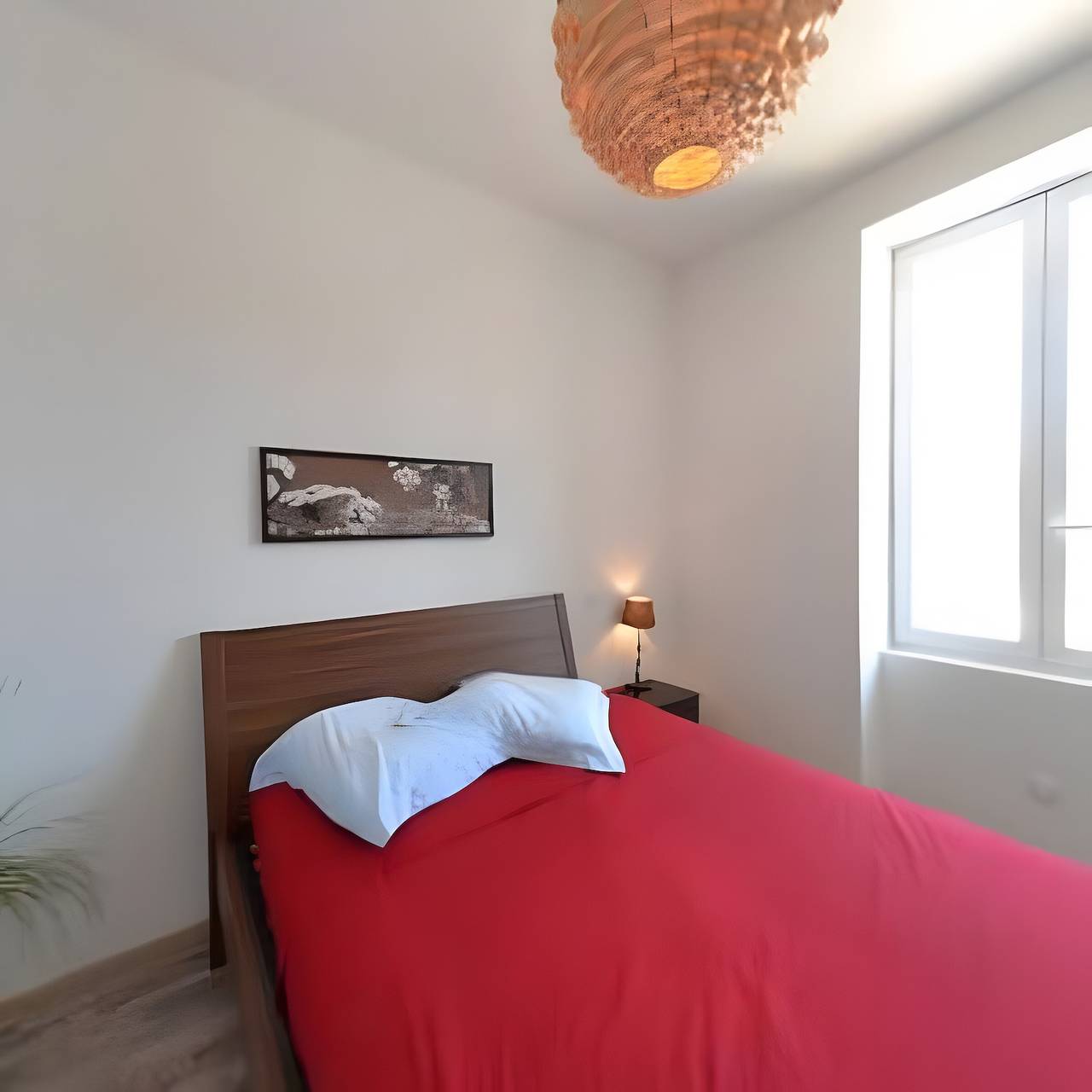 Ganze Wohnung, Cottage „Gîte Mondrian“ mit Wlan in Vallon-Pont-d'Arc, Gorges de l’Ardèche