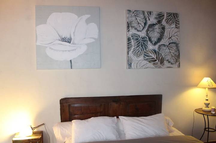 Location de vacances pour 4 personnes, avec jardin et piscine à Combas - 3