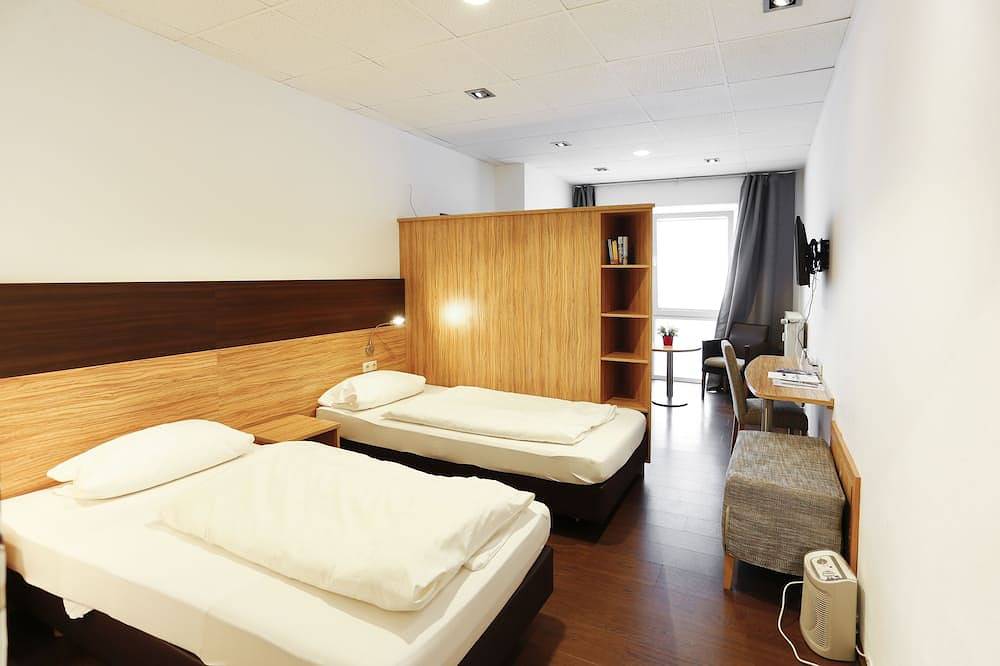 Ganze Wohnung, Zentral gel. Unterkunft City-Apartments Gladenbach / Geschäftsreise / Privat in Gladenbach, Naturpark Lahn-Dill-Bergland