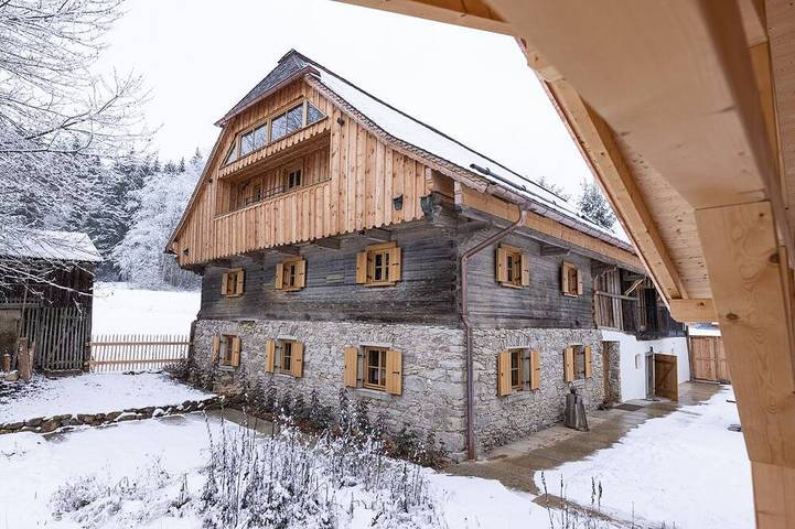 Ferienhaus für 10 Personen, mit Balkon und Garten sowie Sauna
