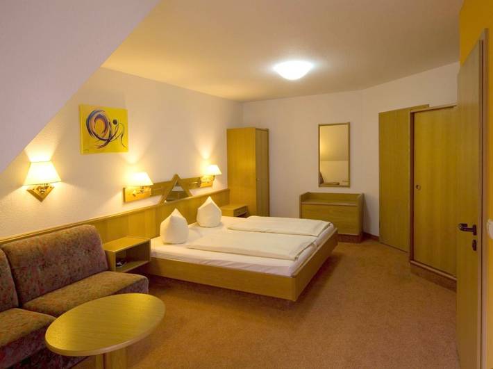 Hôtel pour 4 personnes, avec vue et jardin, animaux acceptés dans Schwabisch Hall - 4
