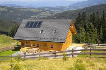 Ferienhaus für 14 Personen, mit Terrasse und Garten in Kärnten