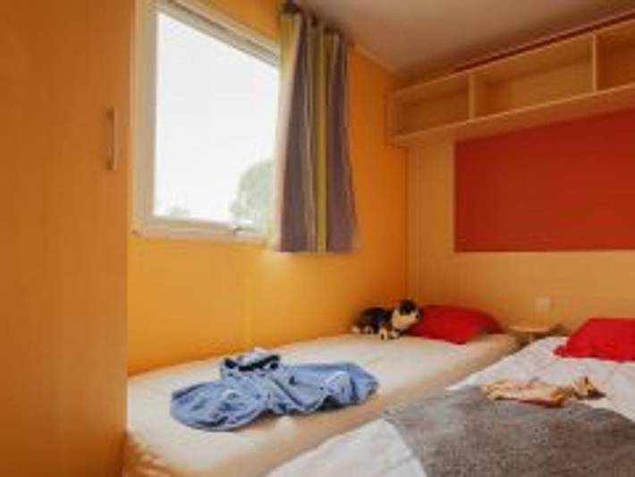 Camping Le Grand Pré - Mobilhome 5 personnes - Evasion in La Terrière, La Tranche-sur-Mer