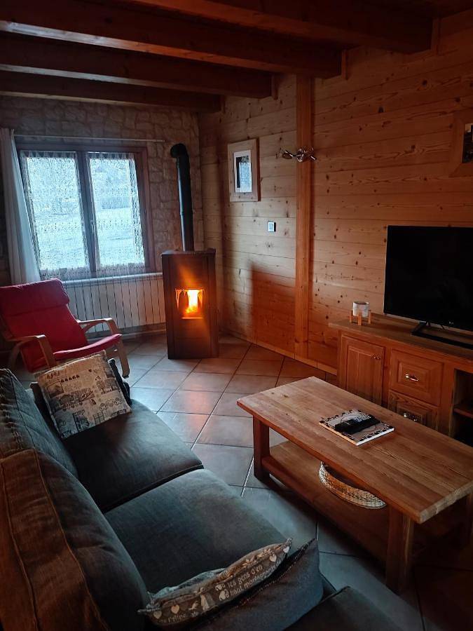 Location de vacances pour 5 personnes, avec jardin et vue, animaux acceptés à Villar-Saint-Pancrace - 3