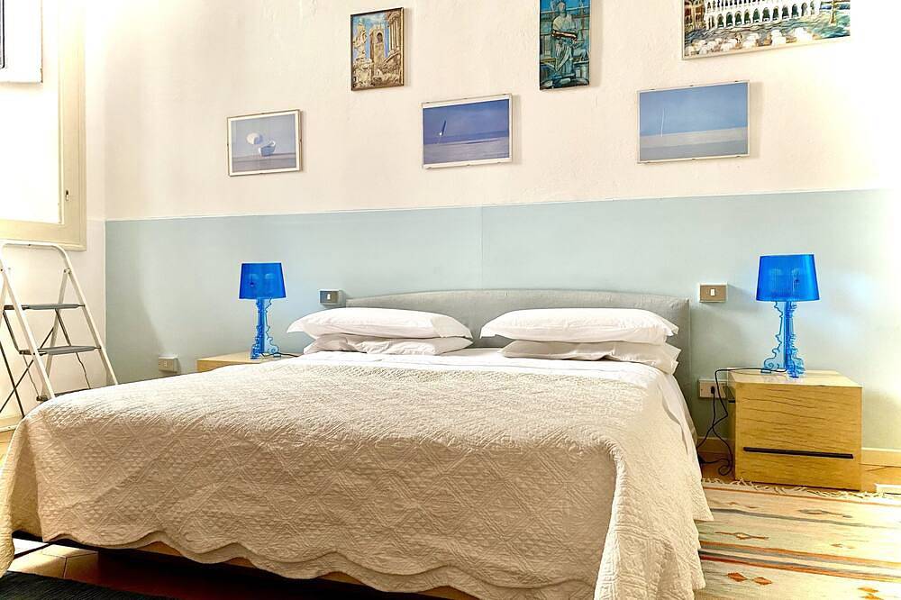 Entire apartment, Cozy Corner Brescia Cin It017029B44O4Kx3J5 in Brescia, Brescia Province