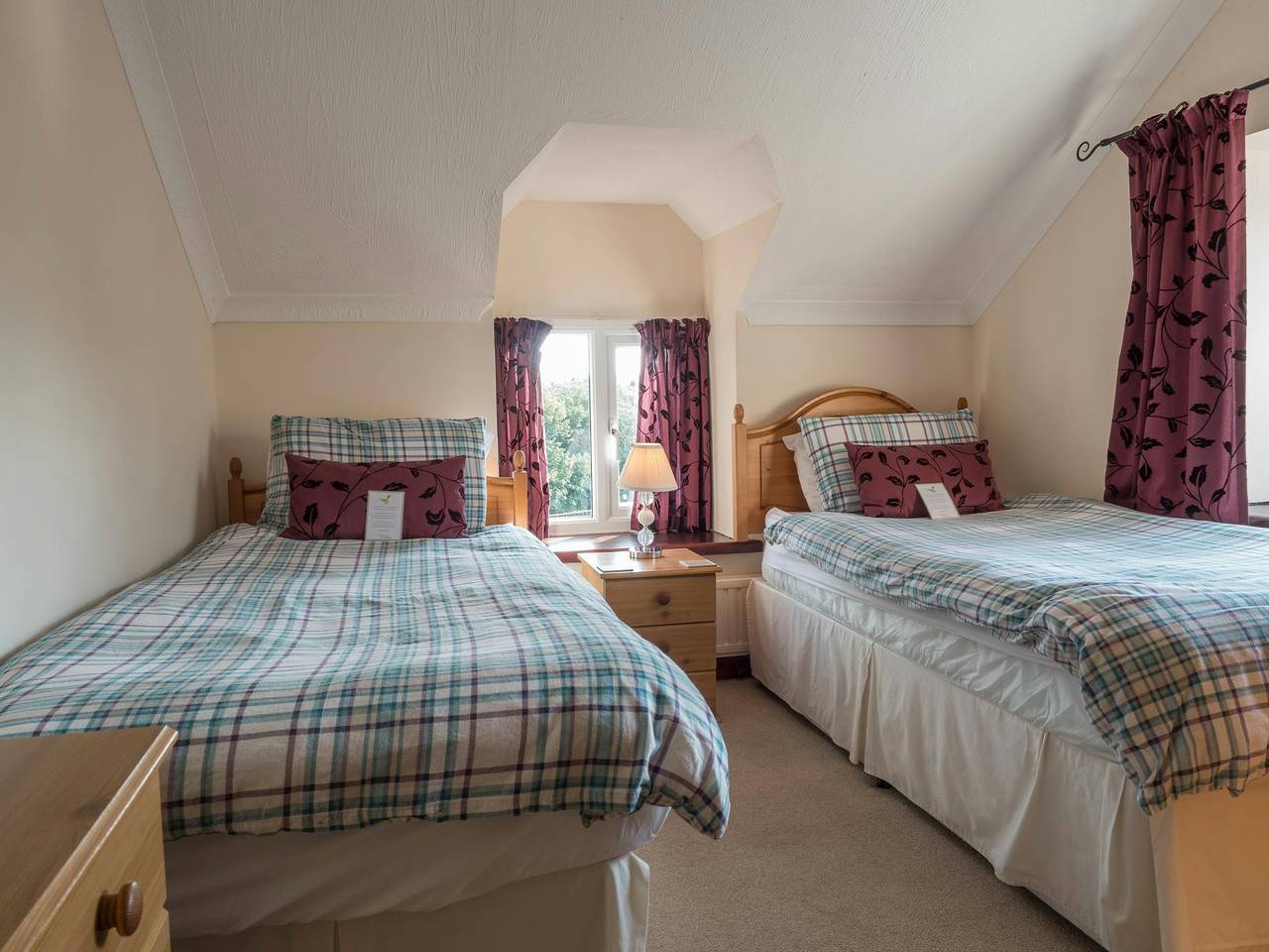 Oaktree Cottage, Cardigan in Cardigan Bay