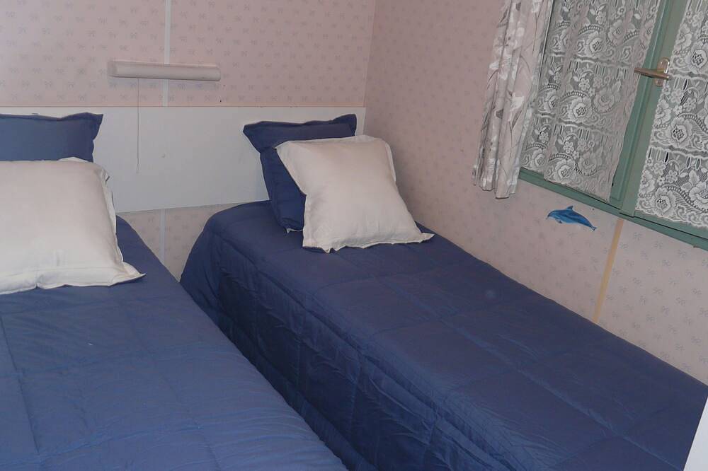 Mobil Home sur terrain privé, à 1/4 heure des plages Hossegor, Capbreton. in Bénesse-Maremne, Côte d’Argent