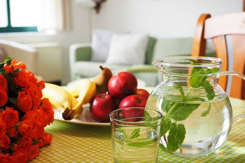 Straw soil - Ferienhof Hafflandsichten in Dargen, Usedom