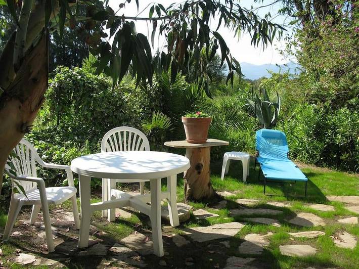 Gîte pour 2 personnes, avec Terrasse et Jardin à Canale-di-Verde